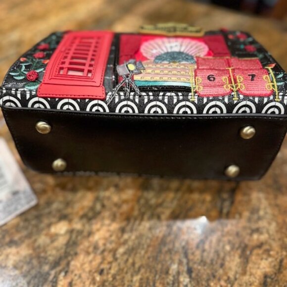 NWT Vendula's Purrlesque Club Hollis Bag - Picture 5 of 6